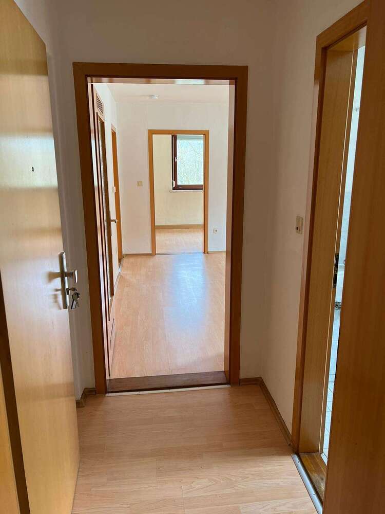 Wohnung zum Mieten in Neustadt bei Coburg 300 € 52 m²