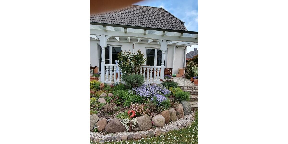 Einfamilienhaus Blankenfelde-Mahlow Groß Kienitz - 5 Zimmer, 124 m&sup2;, 3.700&euro; | Angebot:26296908