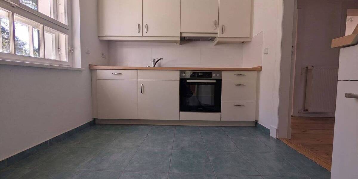 Etagenwohnung Eichwalde - 3 Zimmer, 105 m&sup2;, 1.550&euro; | Angebot:26876914