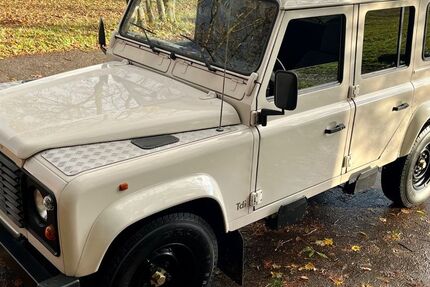 Land Rover Defender 122.000 km 34.500 &euro; München 81737