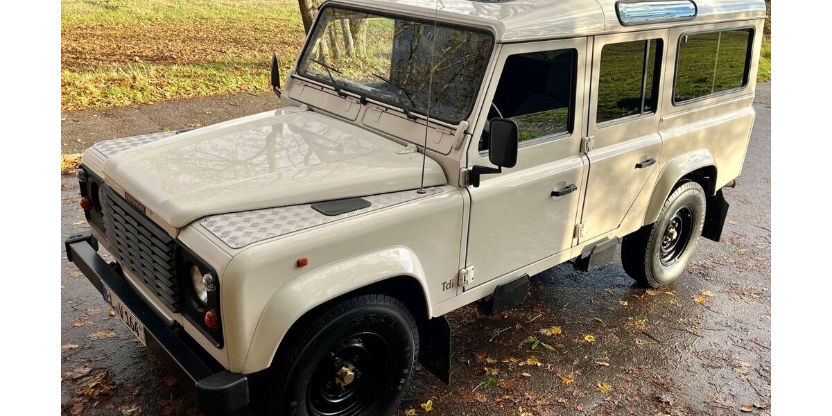 Land Rover Defender 122.000 km 34.500 &euro; München 81737