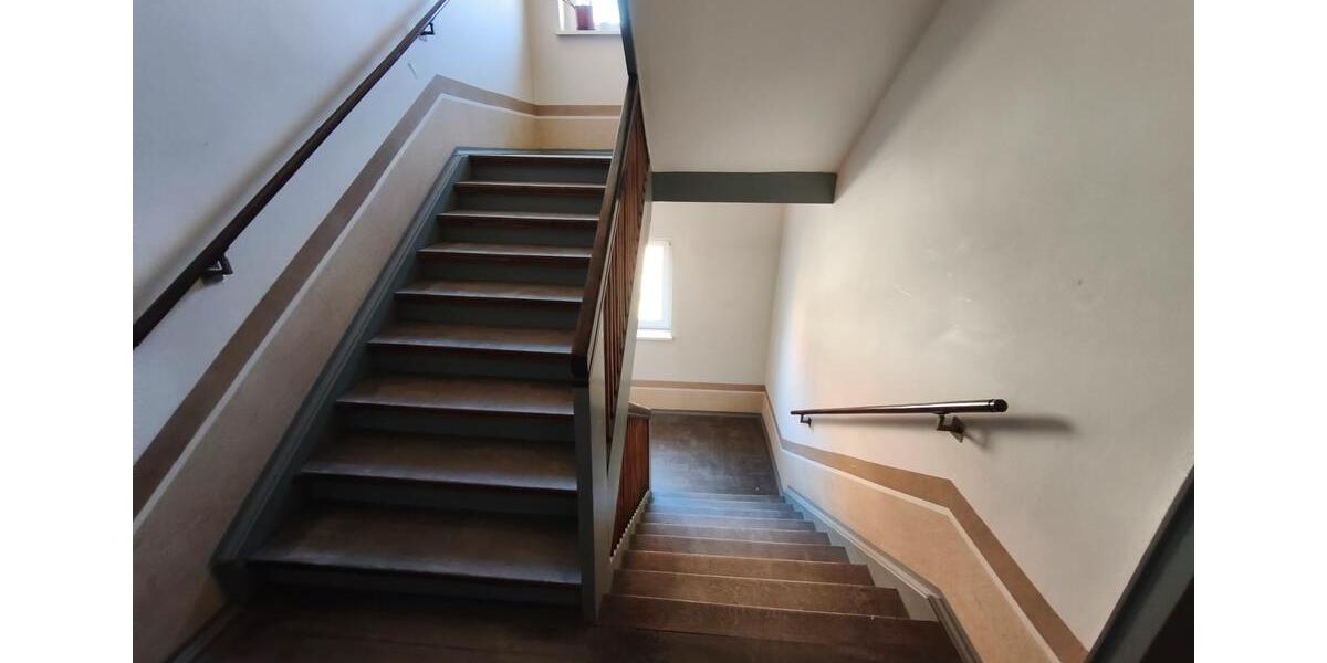 Etagenwohnung Sangerhausen - 1 Zimmer, 61 m&sup2;, 500&euro; | Angebot:26192473