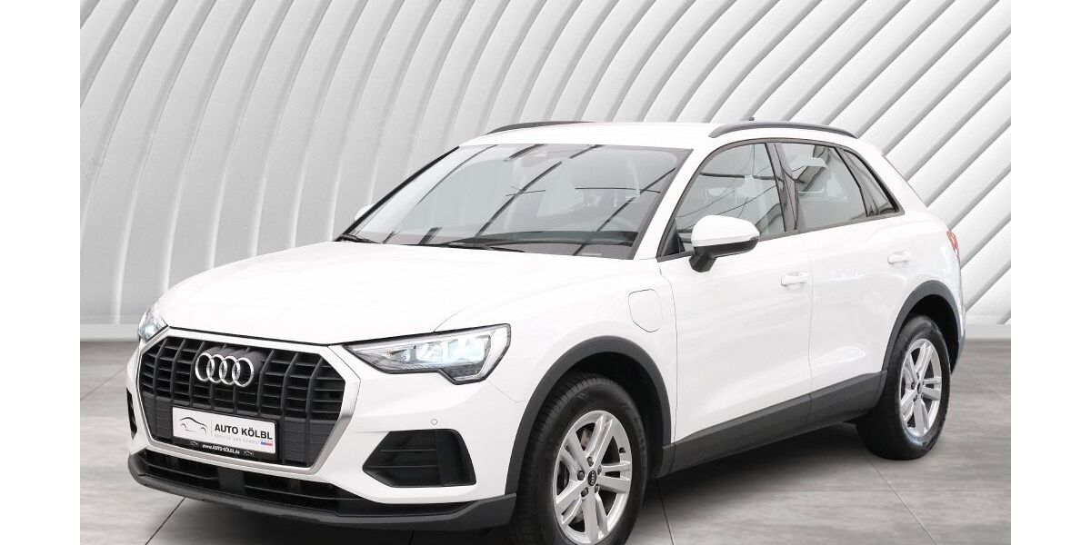 Audi Q3 100.719 km 22.590 &euro; Oberschleißheim 85764