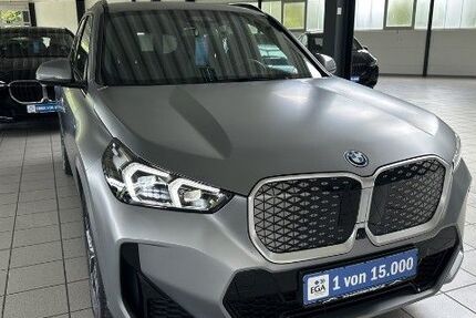 BMW iX1 32.106 km 53.130 &euro; Salzgitter 38228