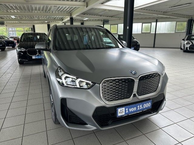 BMW iX1 32.106 km 53.130 &euro; Salzgitter 38228