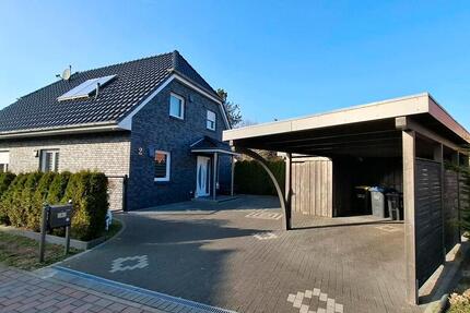 Haus Büdelsdorf - 4 Zimmer, 130 m&sup2;, 1.680&euro; | Angebot:26382507