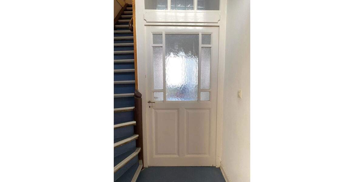 Vielseitig nutzbares Wohn- und Geschäftshaus 1 zimmer