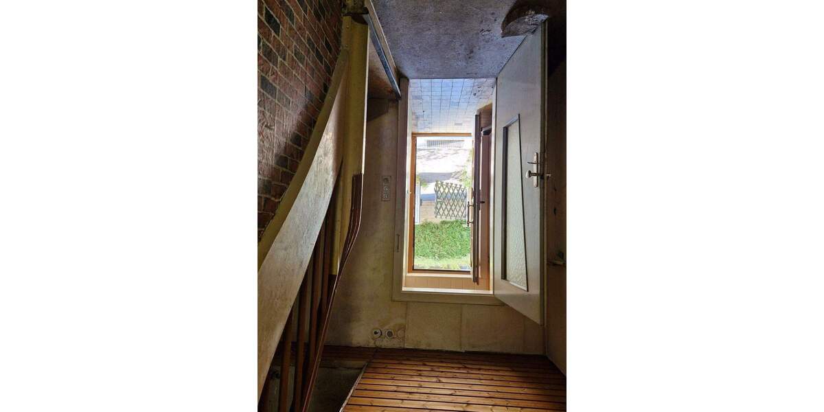 Reihenmittelhaus Forchheim - 5 Zimmer, 120 m&sup2;, 310.000&euro; | Angebot:26433427