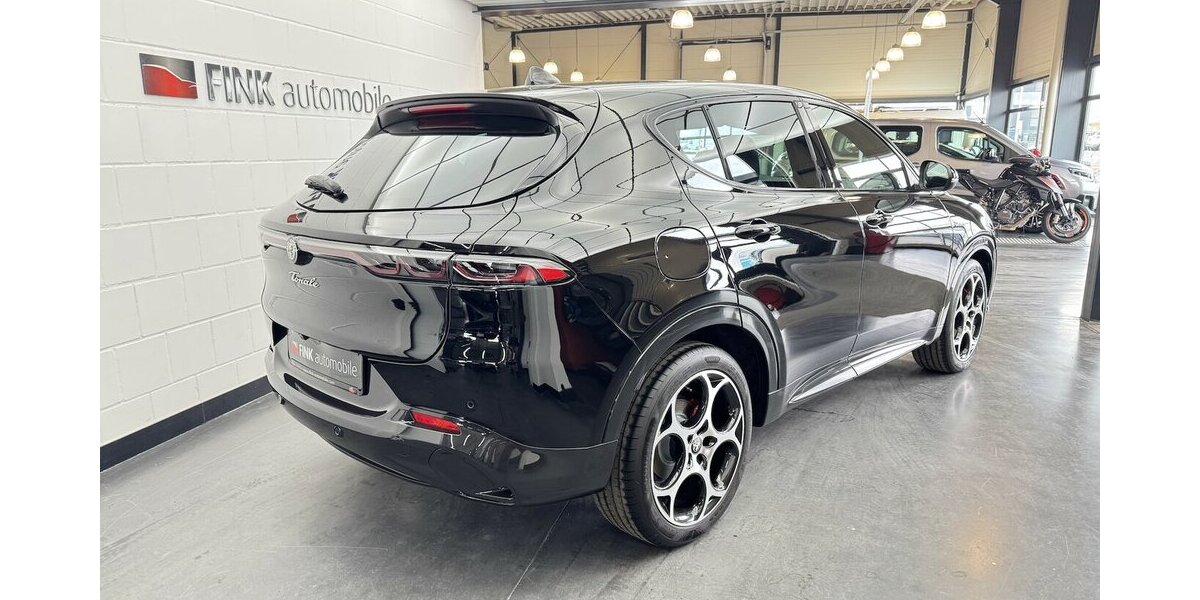 Alfa Romeo Tonale 1.5 VGT Veloce 48 V Hybrid LED 3.300 km 32.330 &euro; Lich 35423