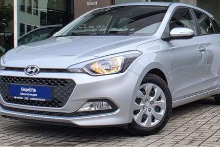 Hyundai i20 55.790 km 10.290 &euro; Sundern 59846