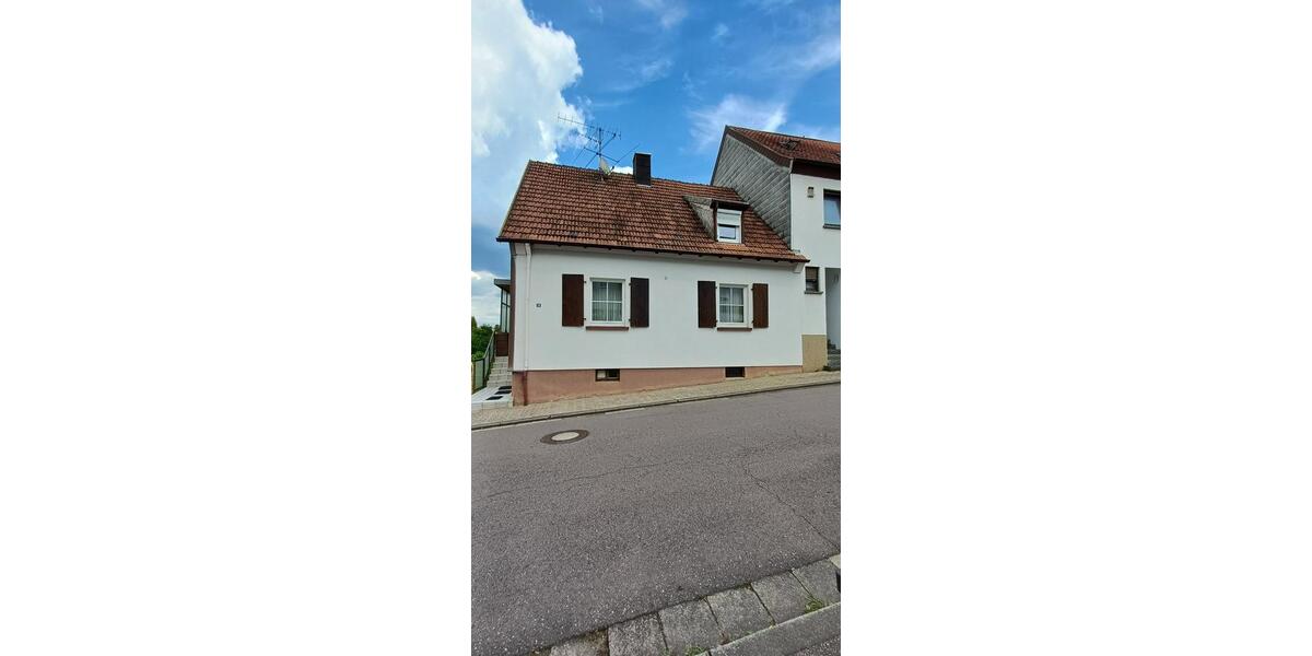 Einfamilienhaus Sankt Ingbert - 6 Zimmer, 141 m&sup2;, 189.000&euro; | Angebot:27076620