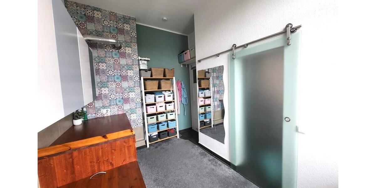 Charmante freie Altbauwohnung in Hannover-Linden -Schwarzer Bär 4 zimmer