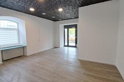 Gewerbeobjekt Simbach am Inn - 1.100&euro; | Angebot:25354346