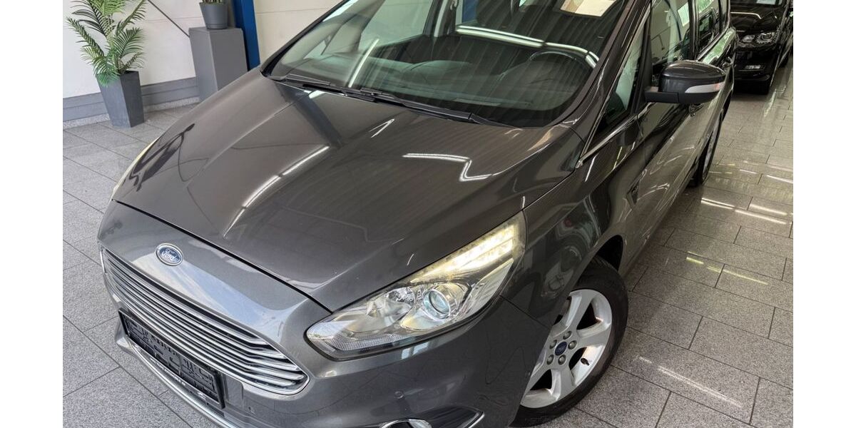 Ford S-Max 98.114 km 15.990 &euro; Köln 50829