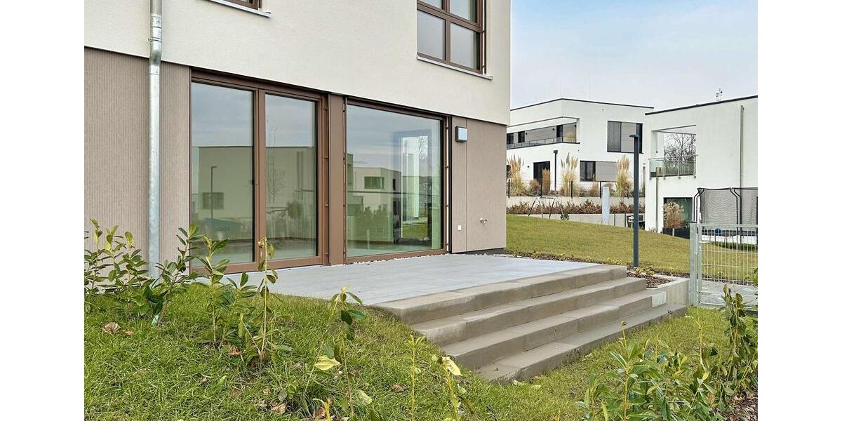 Doppelhaushälfte Zwenkau - 6 Zimmer, 152 m&sup2;, 2.438&euro; | Angebot:25792953