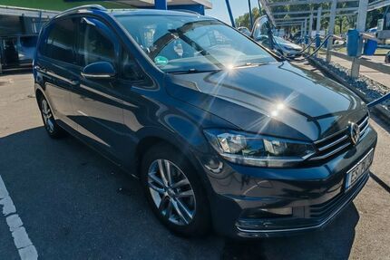 VW Touran 116.213 km 21.700 € Plochingen 73207