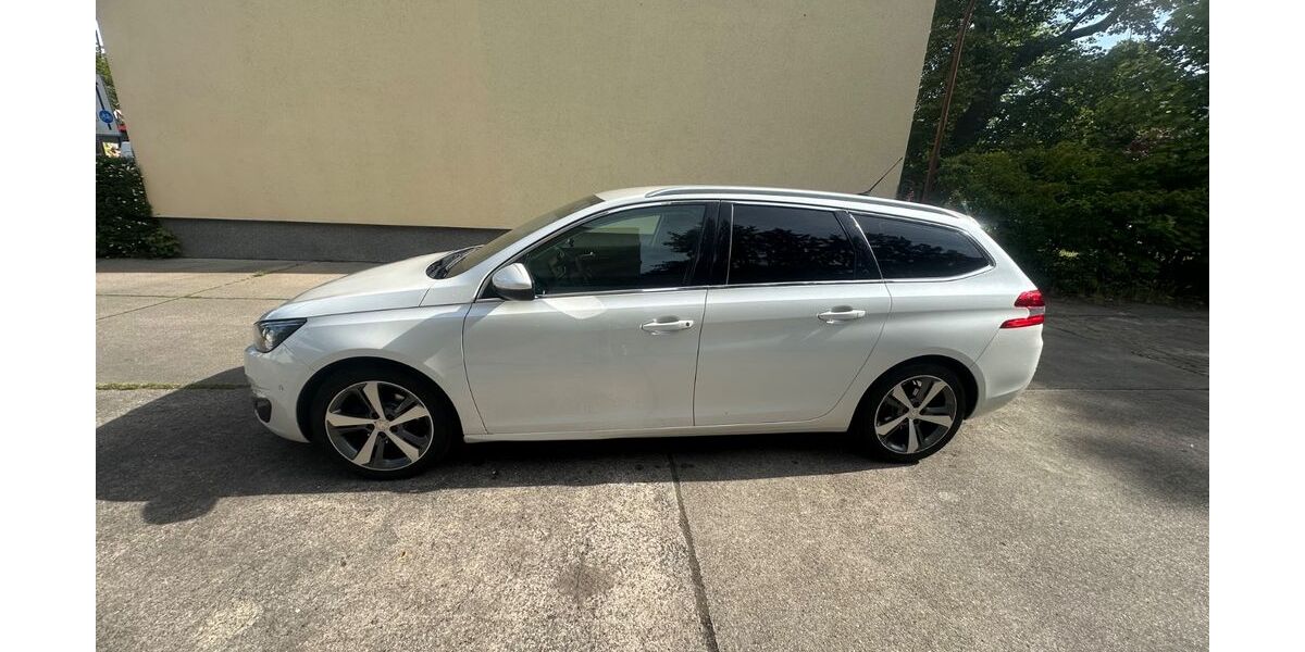 Peugeot 308 188.000 km 7.800 &euro; Berlin 13403