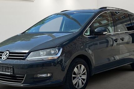 VW Sharan 223.721 km 4.499 &euro; Berlin 12681