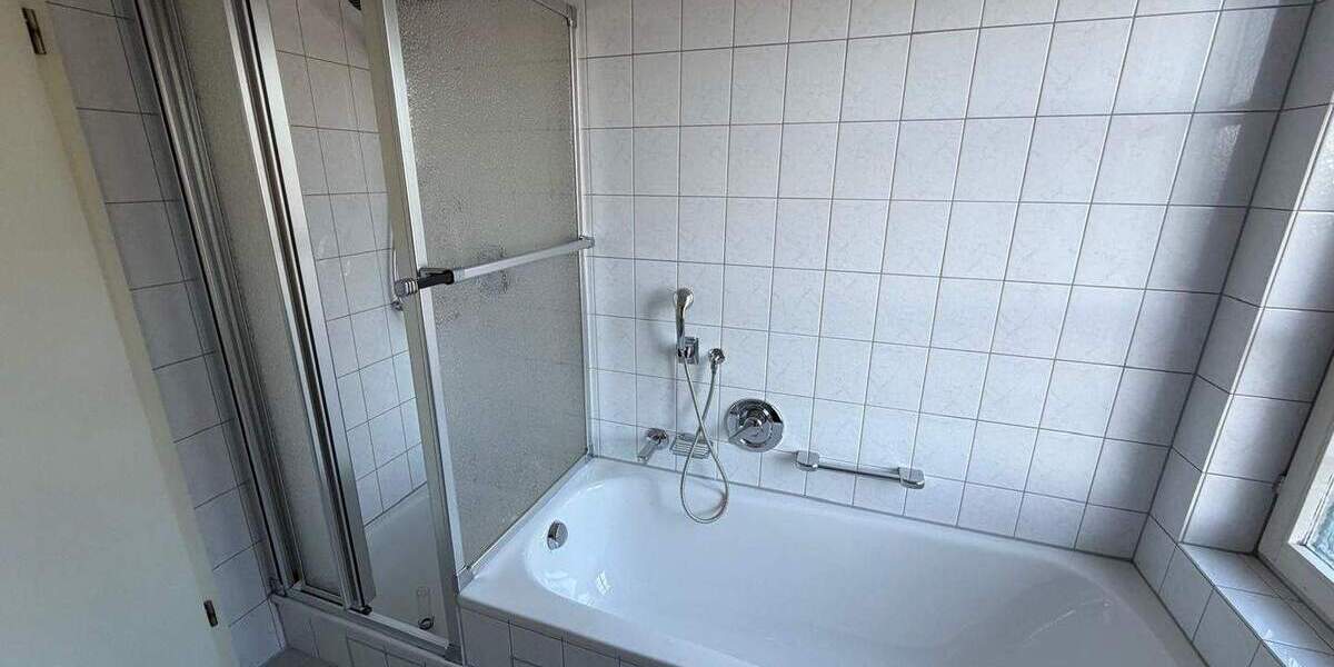 S-Sillenbuch: Zentrale, ruhige 2-Zimmer-Wohnung mit Balkon 2 zimmer