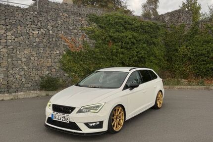 Seat Leon 159.101 km 11.700 &euro; Leipzig 04103