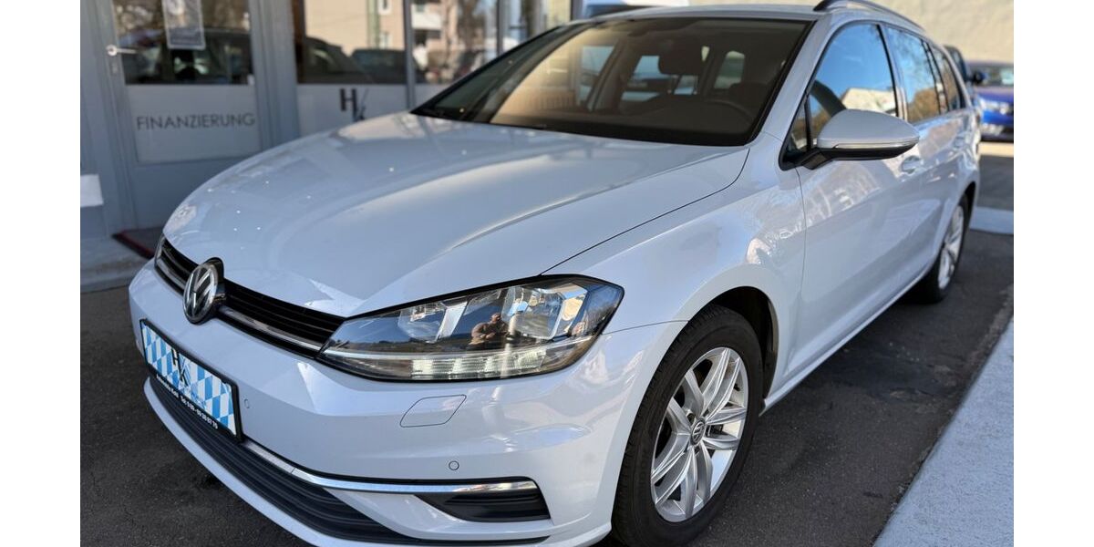 VW Golf 237.245 km 8.499 &euro; München 81549