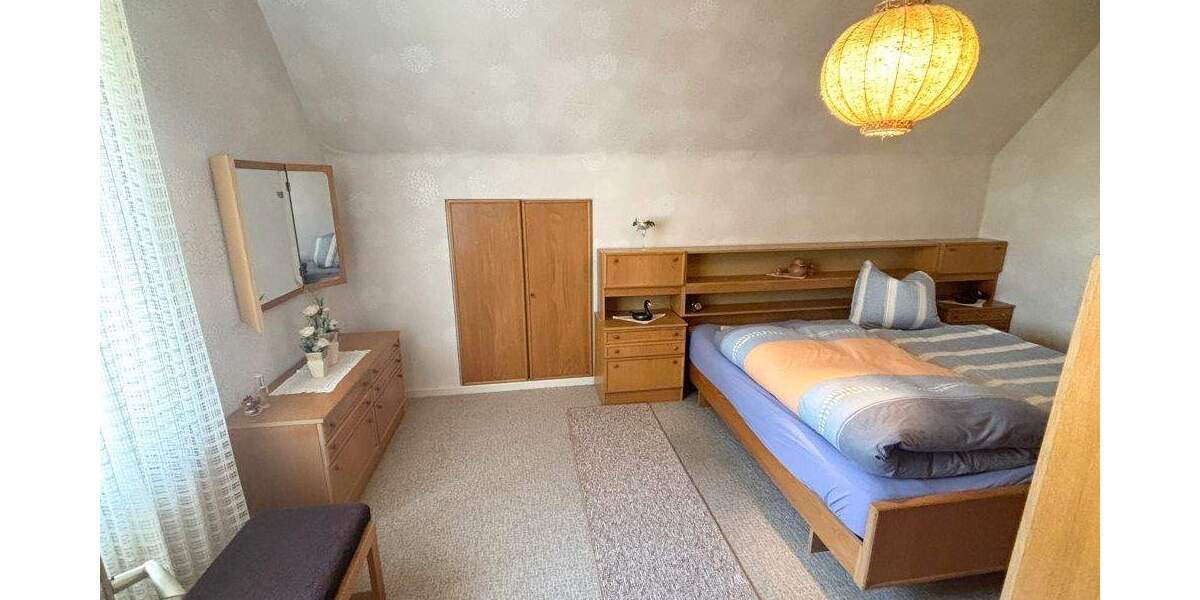 Einfamilienhaus Uelsen - 7 Zimmer, 199 m&sup2;, 249.900&euro; | Angebot:25666766