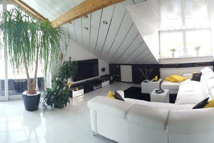 Helle und weitläufige Dachterrassenwohnung an Rande von Landshut 3 zimmer