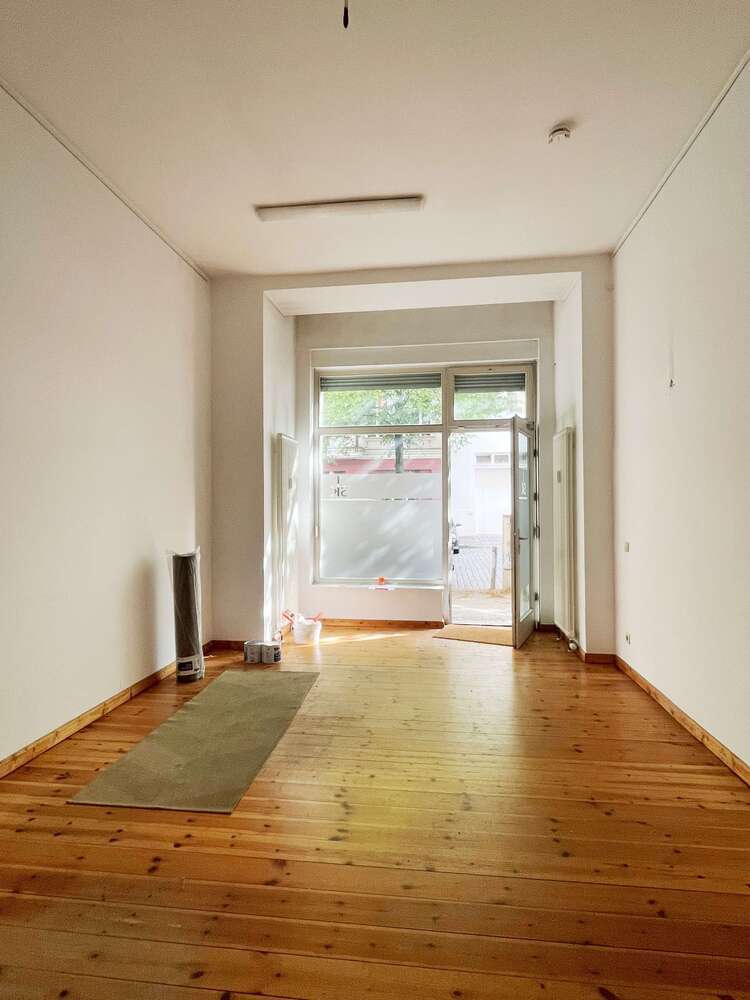 Büro in Berlin 1.175,40 € 65.3 m²