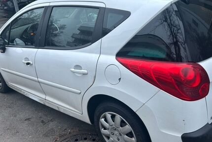Peugeot 207 205.000 km 1.050 &euro; Vaterstetten 85591