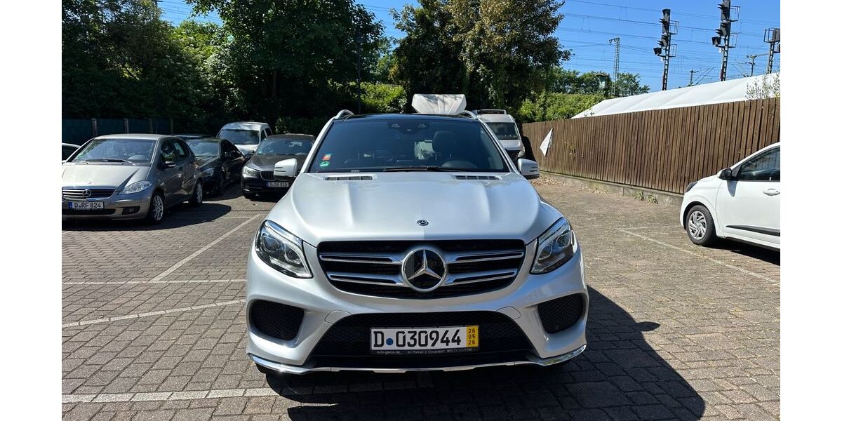 Mercedes-Benz GLE 350 238.000 km 21.800 &euro; Düsseldorf 40227