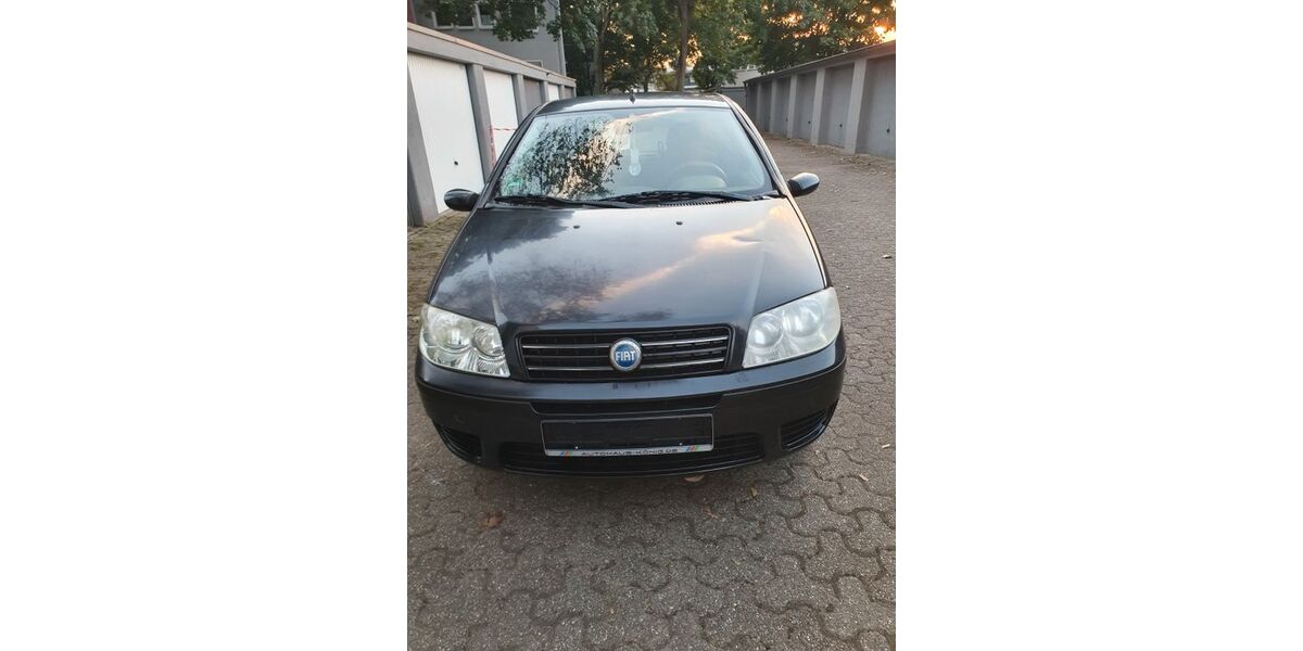 Fiat Punto 164.000 km 900 € Duisburg 47169