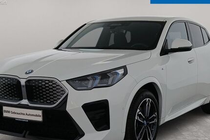 BMW iX2 17.518 km 48.900 &euro; Berlin 14057