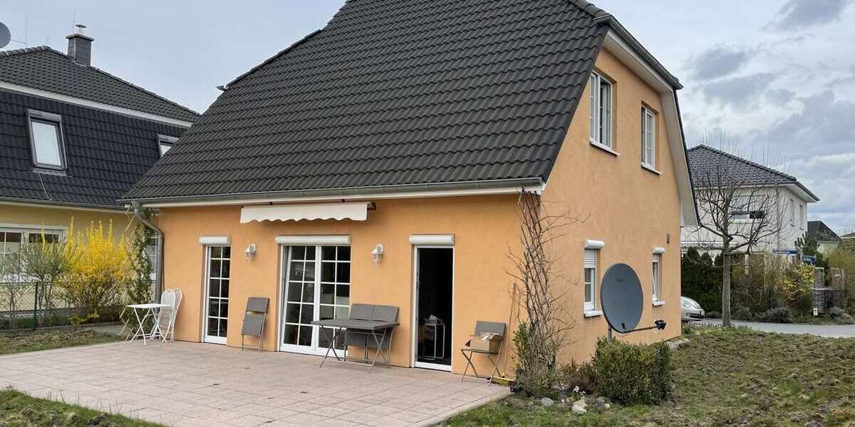 Einfamilienhaus Stahnsdorf - 4 Zimmer, 105 m&sup2;, 2.400&euro; | Angebot:24901296