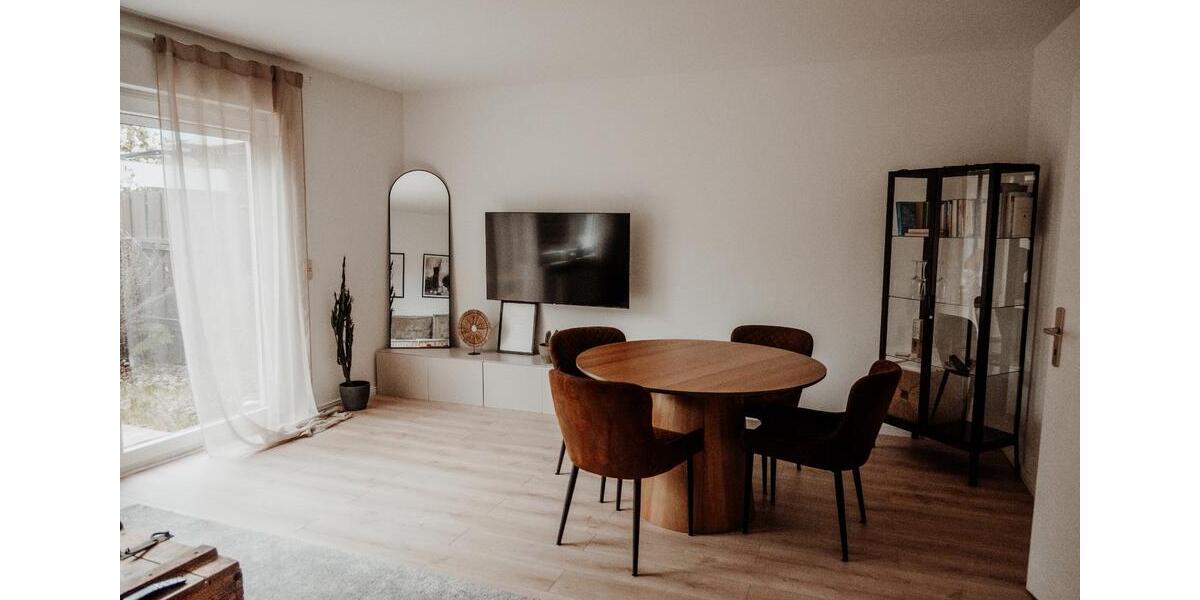 Etagenwohnung Eggesin - 2 Zimmer, 90 m&sup2;, 65&euro; | Angebot:26560343