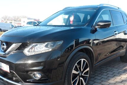 Nissan X-Trail 211.572 km 14.290 &euro; Greifswald 17489