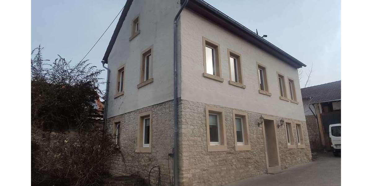 Einfamilienhaus Sprendlingen - 4 Zimmer, 105 m&sup2;, 840&euro; | Angebot:26694282