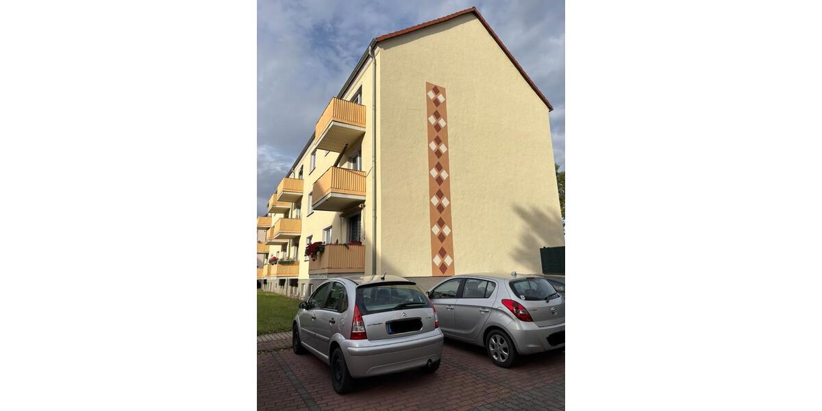 Etagenwohnung Gräfenhainichen - 3 Zimmer, 60 m&sup2;, 410&euro; | Angebot:22832037