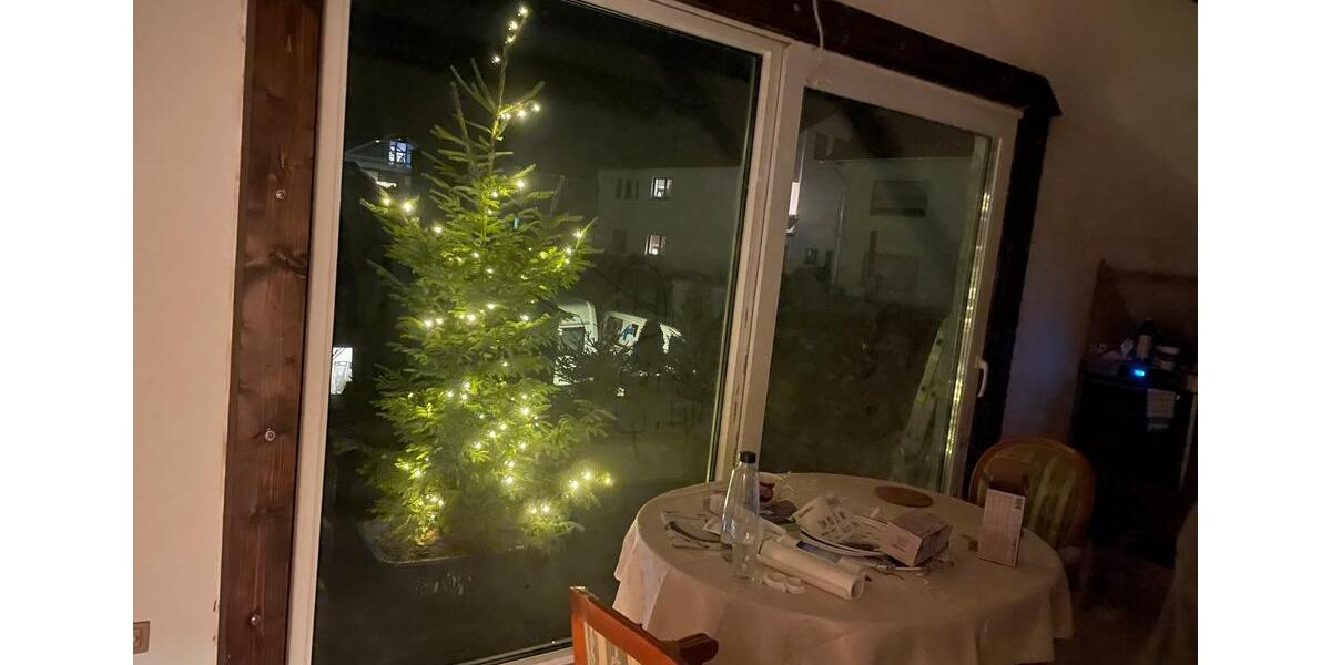 Dachgeschoßwohnung Siegen Kaan-Marienborn - 1 Zimmer, 50 m&sup2;, 500&euro; | Angebot:26273874