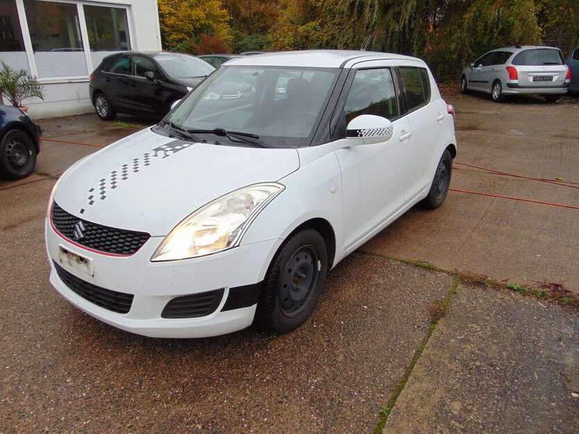 Suzuki Swift 134.000 km 5.499 € Meissen 01662