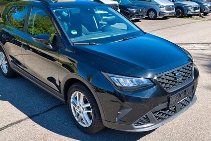 Seat Arona 97.541 km 11.900 &euro; Kirchdorf (bei Haag in OBB) 83527