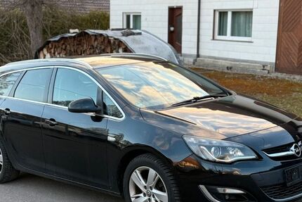 Opel Astra 212.000 km 2.299 &euro; Dunningen 78655