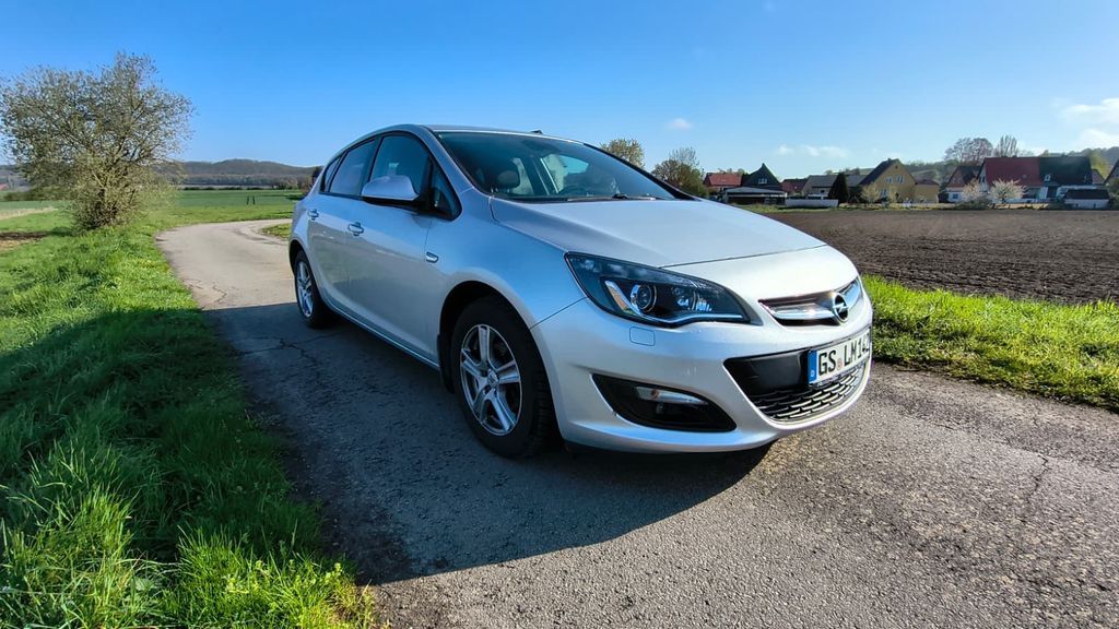 Opel Astra 143.120 km 6.500 &euro; Liebenburg 38704