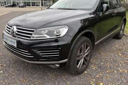 VW Touareg 62.762 km 28.950 € Köthen 06366