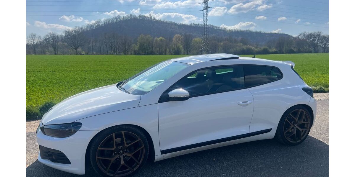 VW Scirocco 80.000 km 7.000 &euro; Baesweiler 52499