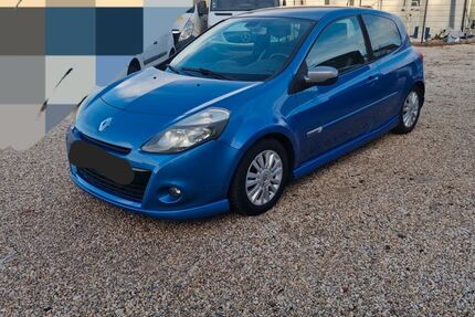 Renault Clio 99.000 km 4.300 &euro; Wendelstein 90530