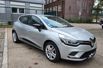 Renault Clio 81.000 km 6.250 € Berlin 13353
