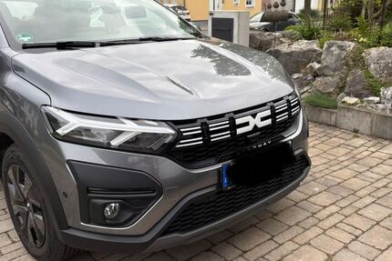 Dacia Sandero 23.000 km 14.700 &euro; Menning 85088
