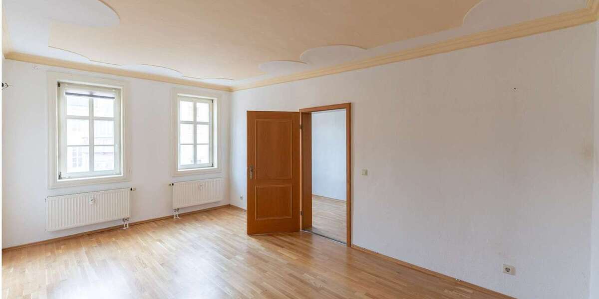 Etagenwohnung Jena Zentrum - 4 Zimmer, 114 m&sup2;, 1.425&euro; | Angebot:25336961