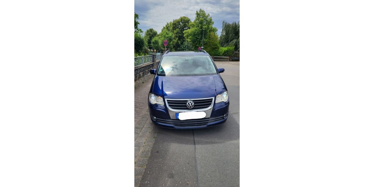 VW Touran 222.000 km 3.500 &euro; Sommerach 97334