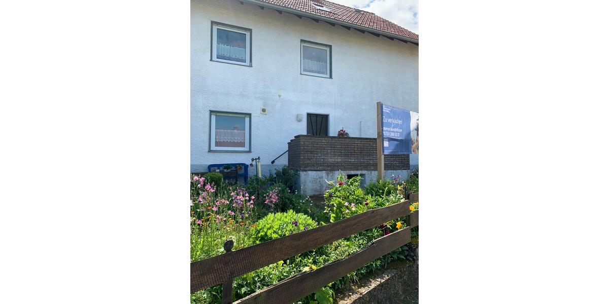 Einfamilienhaus Lügde - 6 Zimmer, 160 m&sup2;, 195.000&euro; | Angebot:26758730